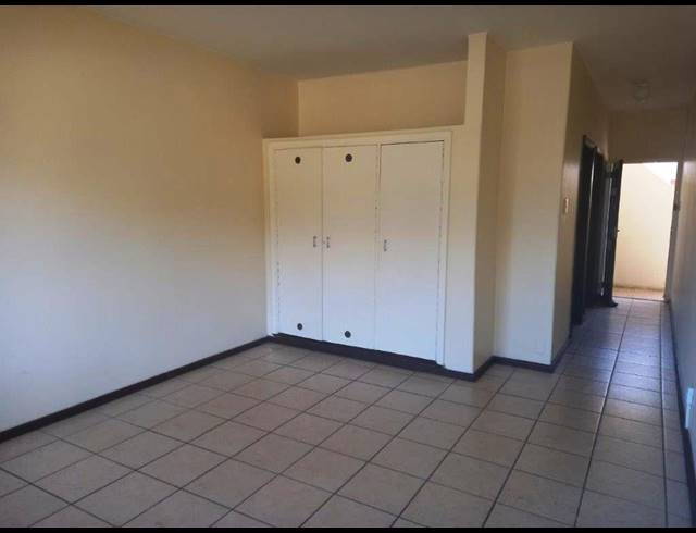 1 BEDROOM APARTMENT RENTED IN SOUTH END